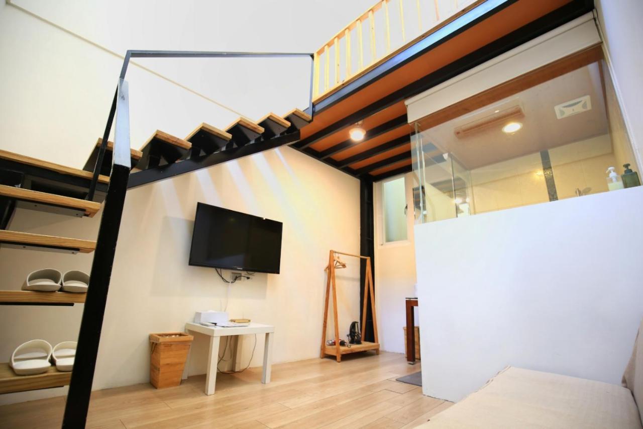 台南 ウィンドハウス Bed & Breakfast エクステリア 写真